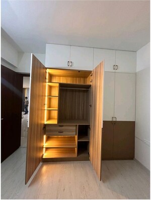 Living Room in 3 BHK Builder Floor at Tulip Mall, Sector 46 – for Rent