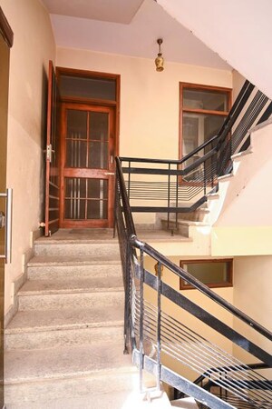 Staircase in Studio Apartment at Vaishali Nagar – for Rent