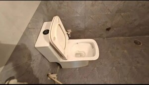 Bathroom in 3 BHK Builder Floor at Tulip Mall, Sector 46 – for Rent