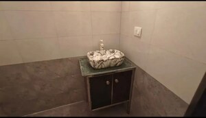 Kitchen in 3 BHK Builder Floor at Tulip Mall, Sector 46 – for Rent