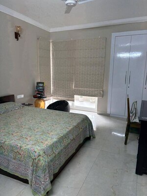 Living Room in 3 BHK Apartment at Parsvnath Exotica, Sector 53 – for Rent