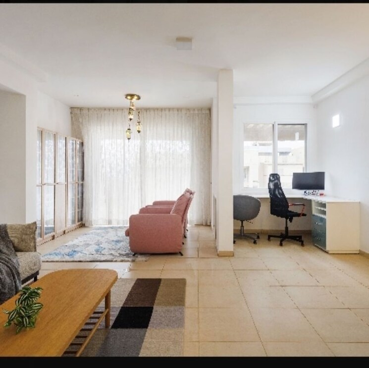 Bedroom, bhartiya-nikoo-homes 4 Bedroom 2400 Sq.Ft. Penthouse In Kannur Bangalore 9905457