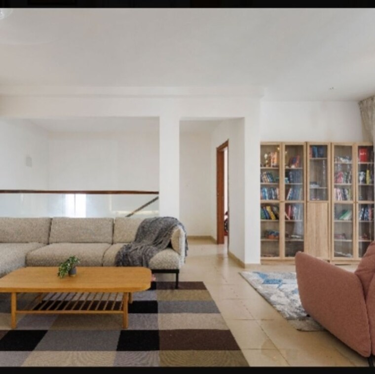 Living Room, bhartiya-nikoo-homes 4 Bedroom 2400 Sq.Ft. Penthouse In Kannur Bangalore 9905457