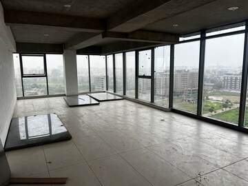  Office Space For Rent in Sola