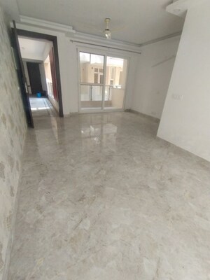 Room in 3 BHK Apartment at Nirala Aspire, Sector 16 Greater Noida – for Rent