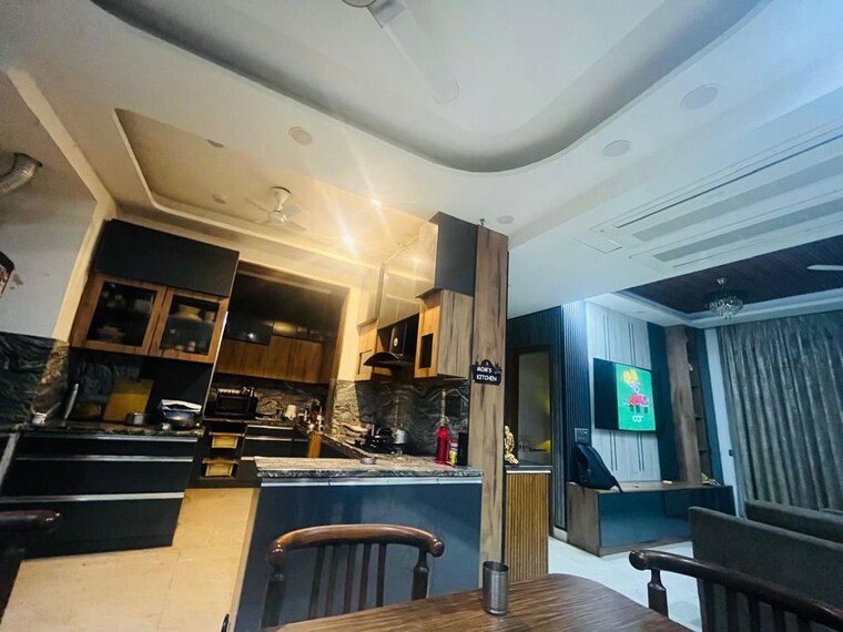 Gym, ss-the-leaf 4 Bedroom 2812 Sq.Ft. Apartment In Sector 85 Gurgaon 9905526