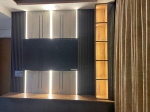 Room in 4 BHK Apartment at SS The Leaf, Sector 85 – for Sale