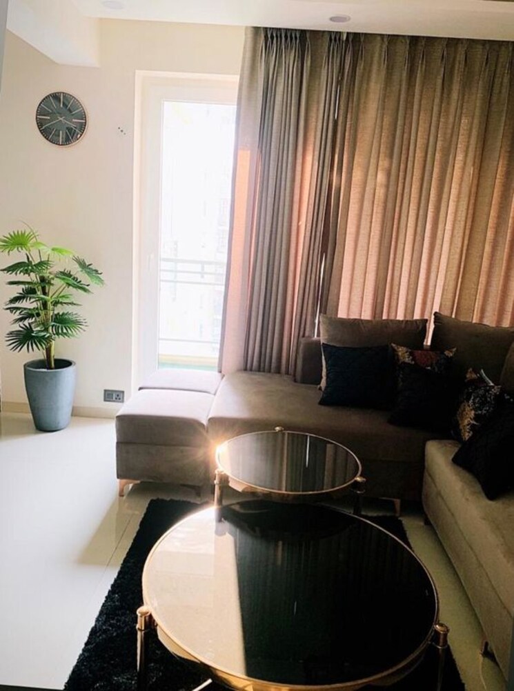 Living Room, suncity-avenue-76 2 Bedroom 582 Sq.Ft. Apartment In Sector 76 Gurgaon 9905540