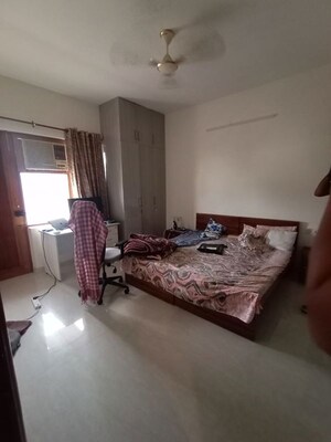 Living Room in 2 BHK Apartment at Sector 21 – for Rent