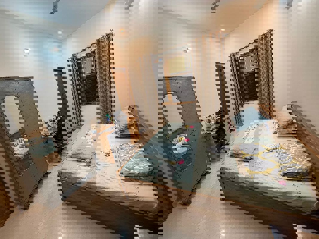 2 BHK + Pooja Room Apartment For Rent in Sector 21