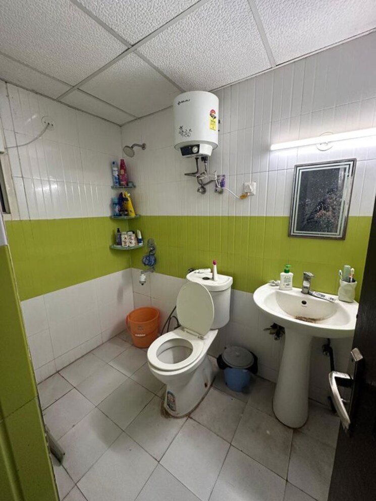 Master Bedroom, amrapali-zodiac 2 Bedroom 950 Sq.Ft. Apartment In Sector 120 Noida 9905555