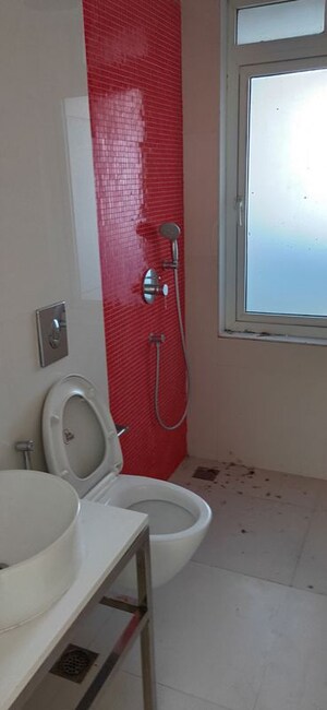 Bathroom in 2 BHK Apartment at Lodha Fiorenza, Goregaon East – for Sale