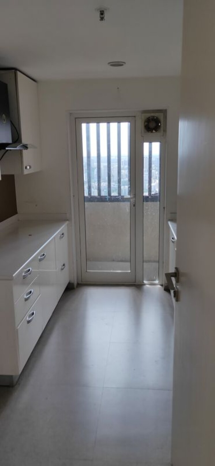 Kitchen, lodha-fiorenza 2 Bedroom 803 Sq.Ft. Apartment In Goregaon East Mumbai 9905565