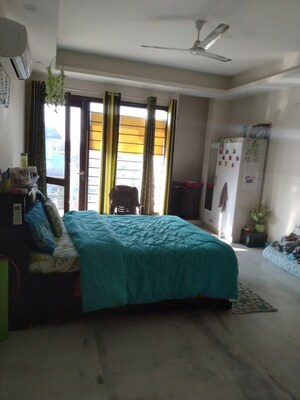 Bedroom in 2 BHK Apartment at Sector 21 – for Rent