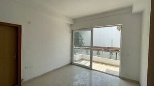 Room in 4 BHK Apartment at SS Linden, Sector 84 – for Rent