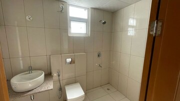 Bathroom in 4 BHK Apartment at SS Linden, Sector 84 – for Rent