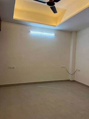 2 BHK Apartment For Rent in Sector 23