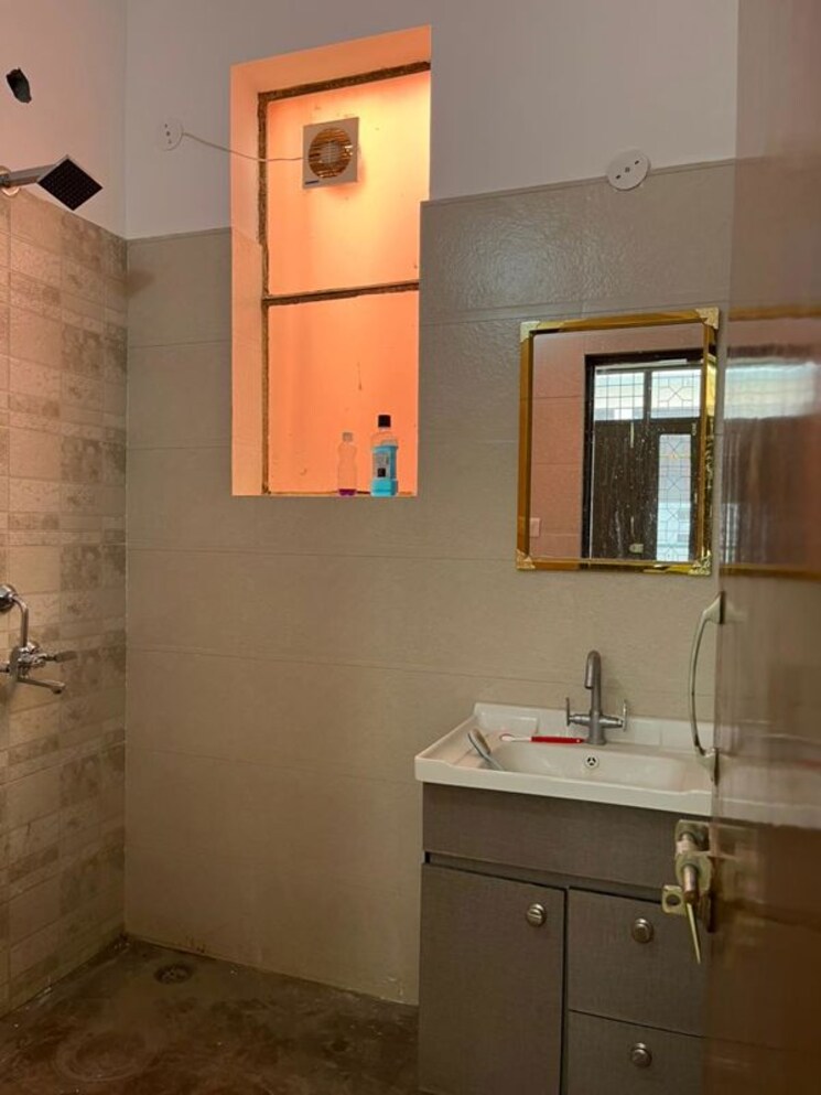 Kitchen, sector 23 2 Bedroom 850 Sq.Ft. Apartment In Sector 23 Gurgaon 9905581