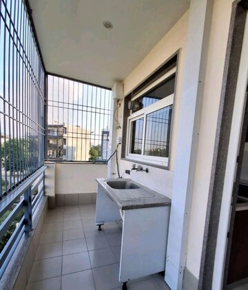 Balcony in 4 BHK Apartment at M3M Atrium, Sector 57 – for Rent