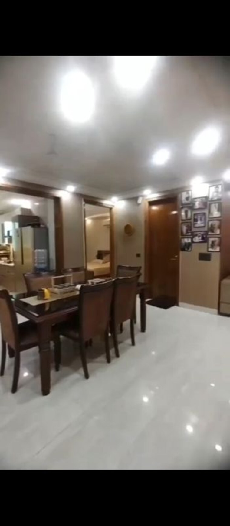 Living Room, bptp-eden-estate 4 Bedroom 269 Sq.Yd. Builder Floor In Sector 81 Faridabad 9905620