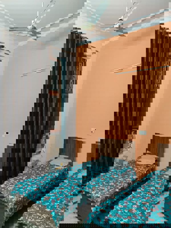 3 BHK + Extra Room 1375 Sq.Ft. Apartment in Amrapali Crystal Homes