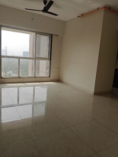 1 BHK + Servant Room Apartment For Rent in Veena Senterio