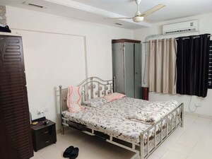 Bedroom in 2 BHK Apartment at Bodakdev – for Rent