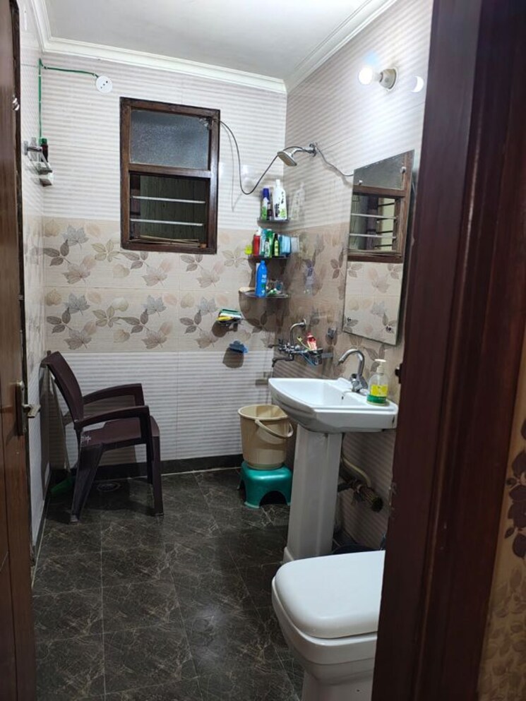 Team Area, green fields colony 3 Bedroom 1450 Sq.Ft. Builder Floor In Green Fields Colony Faridabad 9905727