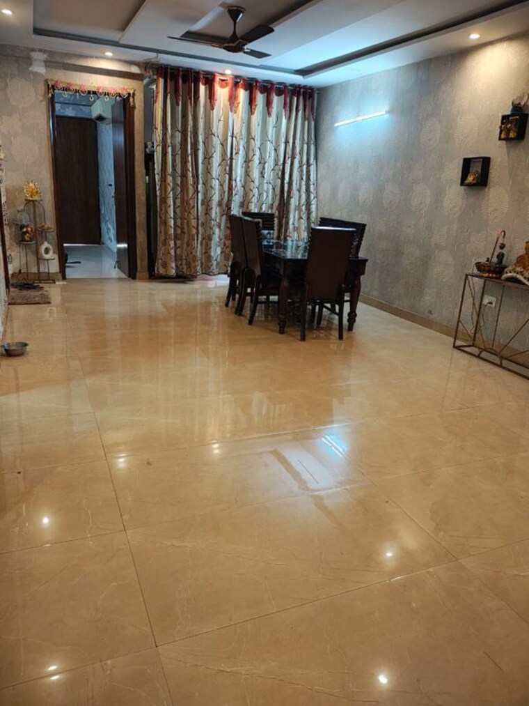 Living Room, green fields colony 3 Bedroom 1450 Sq.Ft. Builder Floor In Green Fields Colony Faridabad 9905727