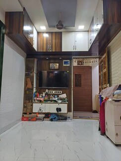 2 BHK + Extra Room Apartment For Sale in Harbour Heights