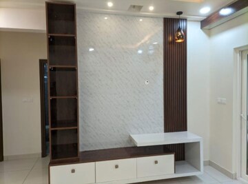 Room in 2 BHK Apartment at Prestige North Point, Kammanahalli – for Rent