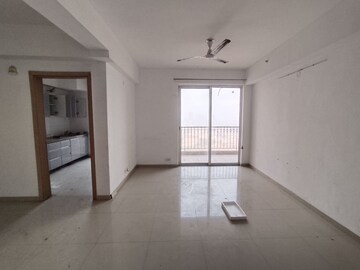 Room in 4 BHK Apartment at DLF New Town Heights II, Sector 86 – for Rent