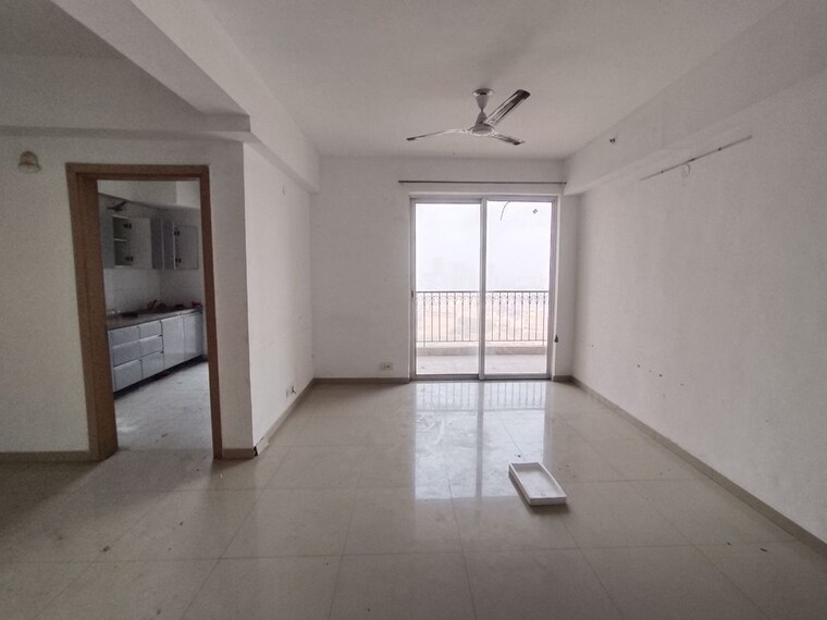 Room, dlf-new-town-heights-ii 4 Bedroom 2364 Sq.Ft. Apartment In Sector 86 Gurgaon 9905758