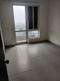 3.5 BHK + Study Room Apartment For Sale in Indiabulls Centrum Park