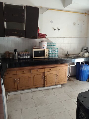 Kitchen in 3 BHK Builder Floor at BPTP Park 81, Sector 81 – for Sale