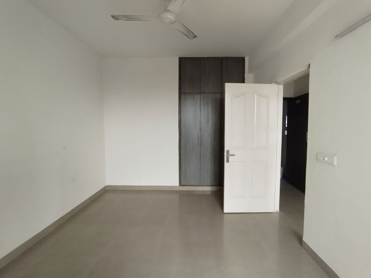 Room, mapsko-paradise 3 Bedroom 1340 Sq.Ft. Apartment In Sector 83 Gurgaon 9905770