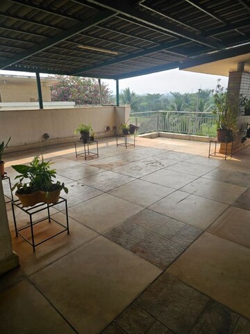 Parking in 6 BHK Villa at Lodha Golflinks, Dombivli East – for Sale