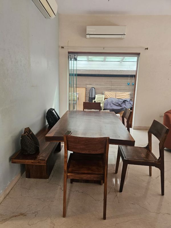 6 BHK + Pooja Room,Servant Room,Study Room,Extra Room Villa For Sale in Lodha Golflinks