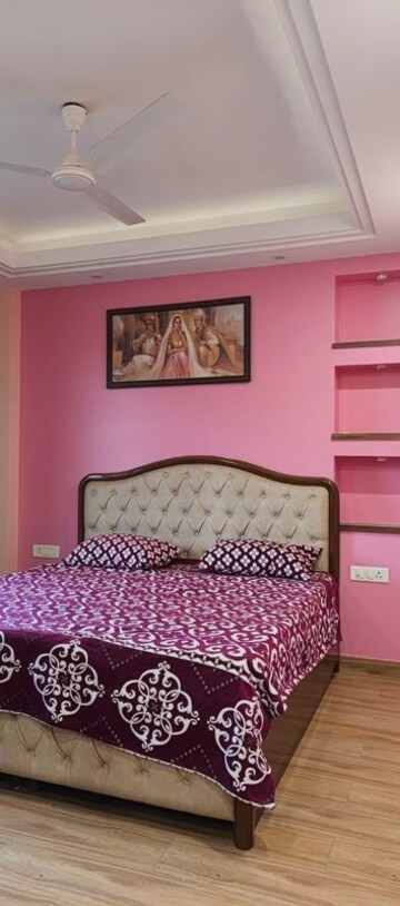 Bedroom in 3 BHK Builder Floor at Kohli One Malibu Town, Sector 47 – for Sale