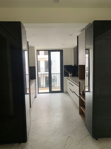 Building Lobby in 3 BHK Apartment at Pir Machalla – for Rent