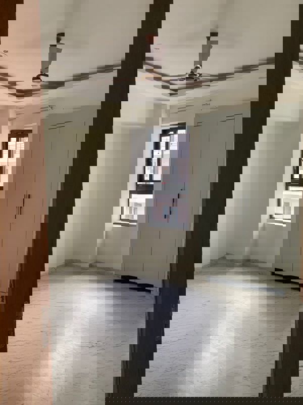 3 BHK Apartment For Rent in Pir Machalla