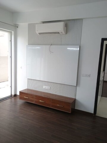 Bathroom in 3 BHK Builder Floor at BPTP Amstoria, Sector 102 – for Sale