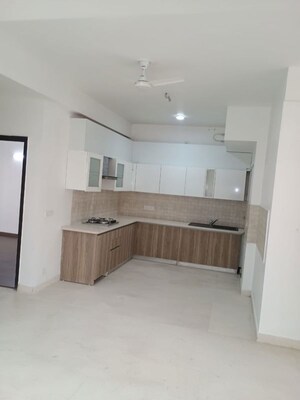 Kitchen in 3 BHK Builder Floor at BPTP Amstoria, Sector 102 – for Sale