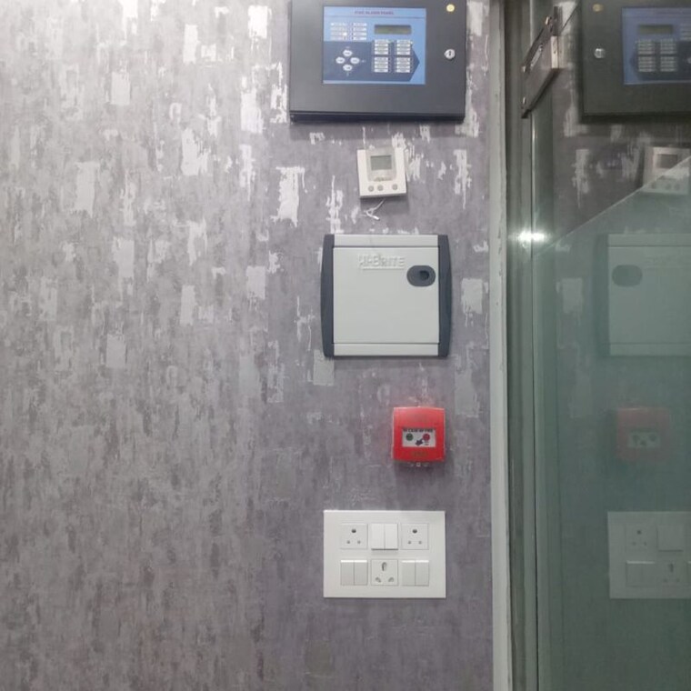 Floor Plan, alphathum Commercial Office Space 200 Sq.Ft. In Sector 90 Noida 9905792