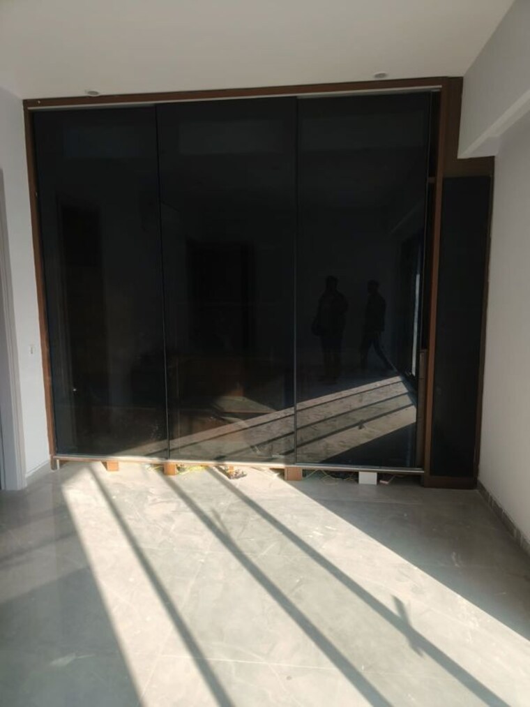 Bedroom, sector 57 3 Bedroom 2100 Sq.Ft. Builder Floor In Sector 57 Gurgaon 9905800