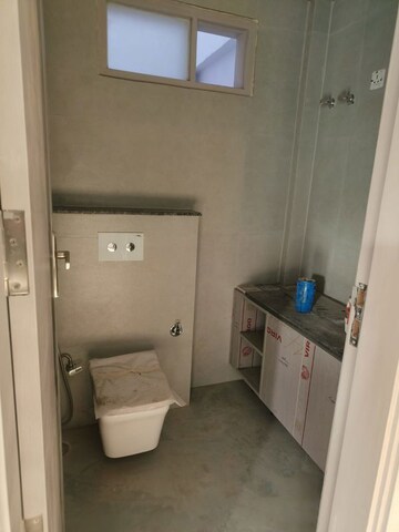 Master Bedroom in 3 BHK Builder Floor at Sector 57 – for Rent