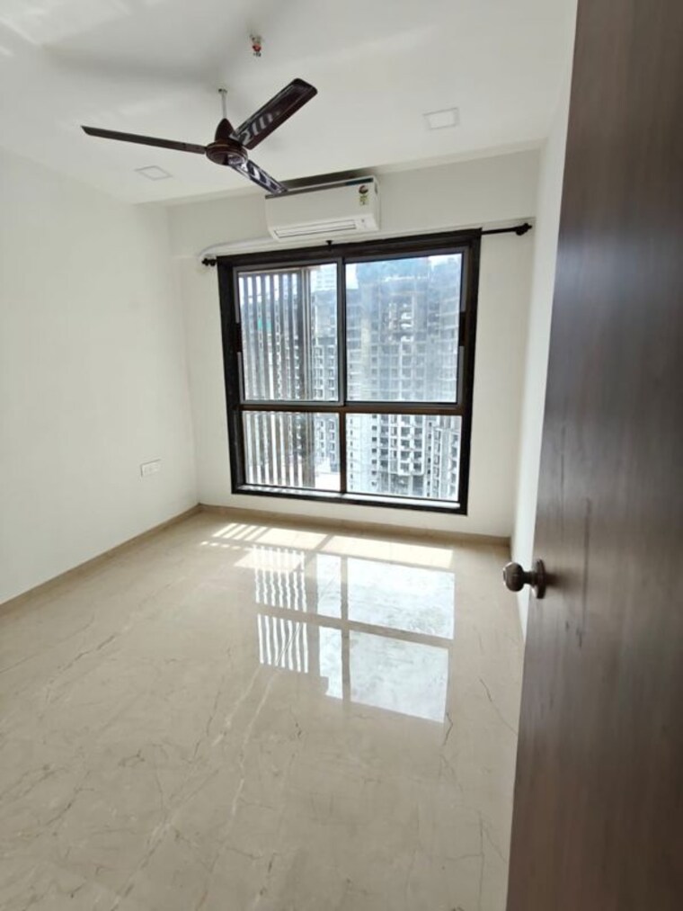 Master Bedroom, jogeshwari west 2 Bedroom 1000 Sq.Ft. Apartment In Jogeshwari West Mumbai 9027589