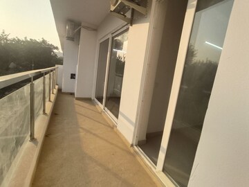 Building Lobby in 4 BHK Builder Floor at SS Linden, Sector 84 – for Rent