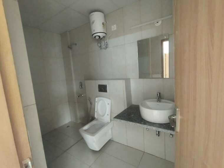 Bathroom, ss-linden 4 Bedroom 2800 Sq.Ft. Builder Floor In Sector 84 Gurgaon 9905809