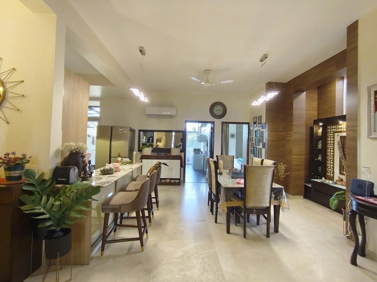 Gym, ss-almeria 3 Bedroom 2000 Sq.Ft. Builder Floor In Sector 84 Gurgaon 9905833